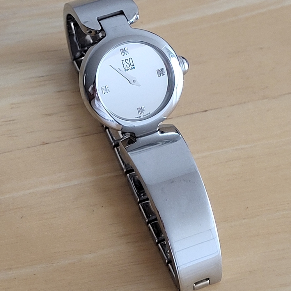 Vintage ESQ Diamond Chip Stainless Steel Watch - Picture 3 of 10